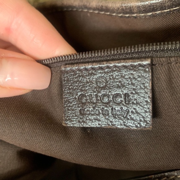 100% Authenic Gucci canvas shoulder bag with brown leather trim… preloved … - Picture 5 of 16